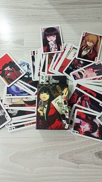 Kakegurui iskambil kartları