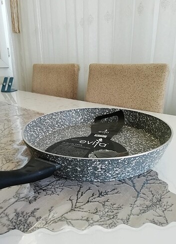 Granit tava 26 cm