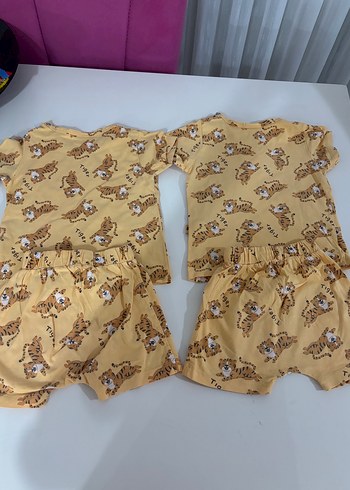 12/18 aySarı Baskılı Çocuk Atlet ve Şort Takımı - Görsel 2