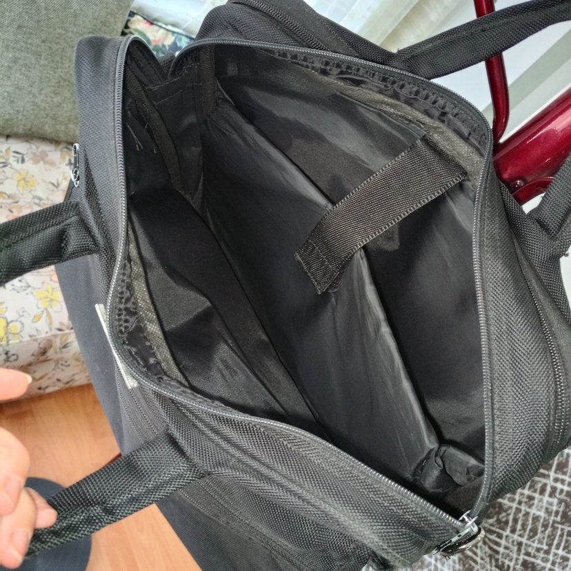 Klasik Siyah Fermuarlı Erkek Evrak Çantası - Görsel 4