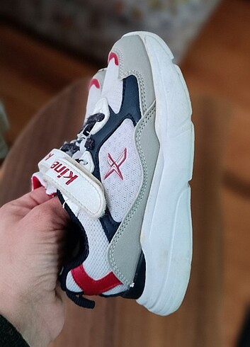 26 Beden Çocuk spor ayakkabı 