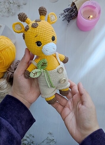 Amigurumi zürafa oyuncak