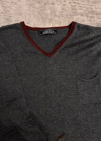 Gri V Yaka Erkek Triko Kazak - Görsel 3