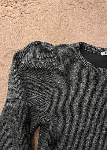 Gri Kadın Uzun Kollu Yün Kazak - Görsel 3