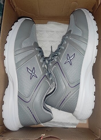 Kinetix 