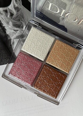  Beden Dior Aydınlatıcı 