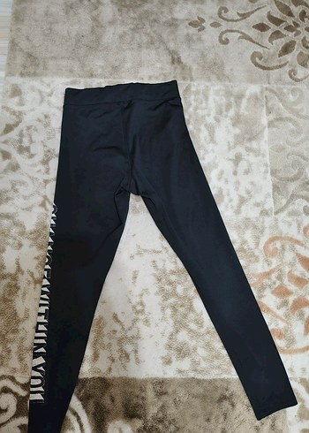 Siyah Baskılı Spor Kadın Tayt - Görsel 3