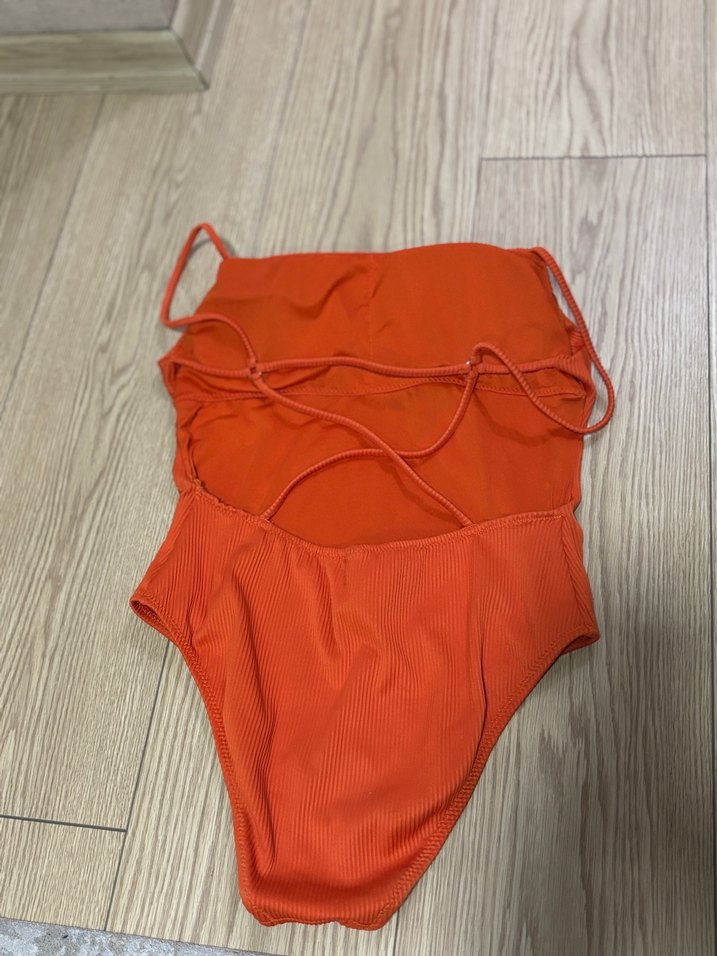 Siyah Zebra Desenli İnce Askılı Mayo - Görsel 4