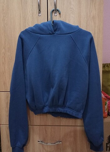 m Beden Addax crop sweatshirt