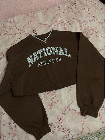 Crop sweatshirt