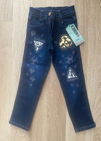 Diğer Taş detaylı kot pantolon etiketli 6 yaş