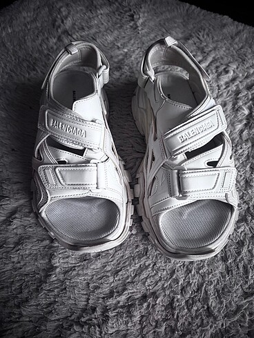 Balenciaga track sandalet