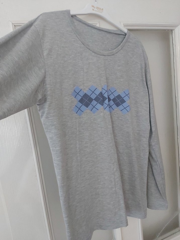 Gri Uzun Kollu  Tişört - Görsel 2