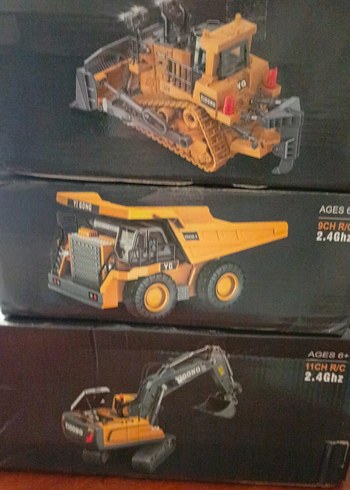 Ekskavatör + Buldozer + Damperli kamyon 3'lü set