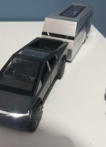 Tesla Cybertruck + Karavan + ATV tam set metal 1:32