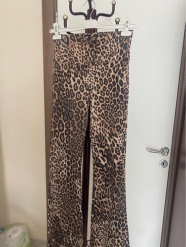 Diğer Leoparlı tayt pantolon
