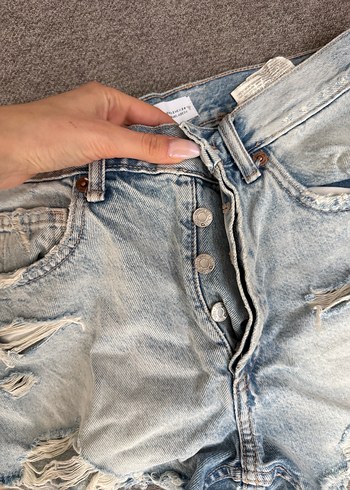 Düğmeli Zara Mini Kot Şort - Görsel 2