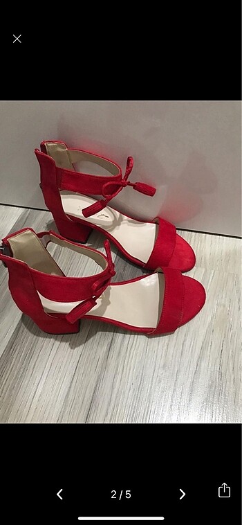 Kırmızı topuklu ayakkabı 4cm