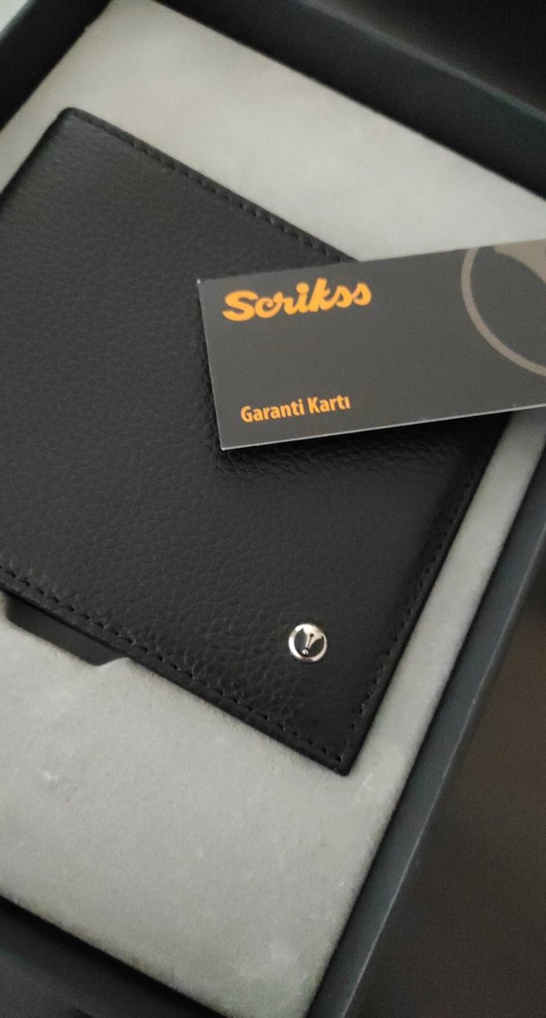 Scrikss Siyah Dolma Kalem ve Cüzdan Seti
sıfır orijinal kutusund - Görsel 3