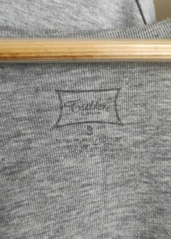 Gri Kolsuz ikili erkek atlet temiz kusursuz - Görsel 3