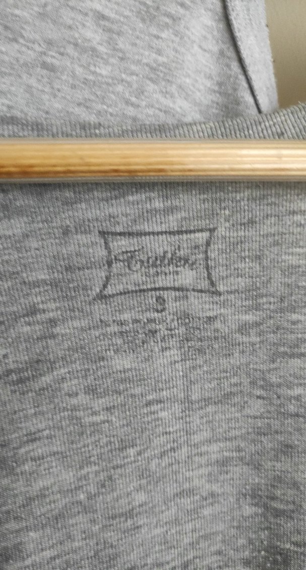 Gri Kolsuz ikili erkek atlet temiz kusursuz - Görsel 3