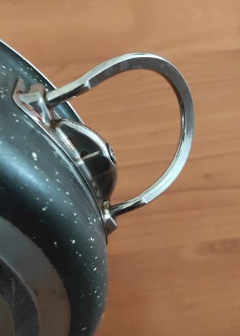 Parlak Siyah Kulplu Tencere - Görsel 5