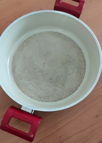 Beyaz Seramik Kaplama Kırmızı Tencere - Görsel 2