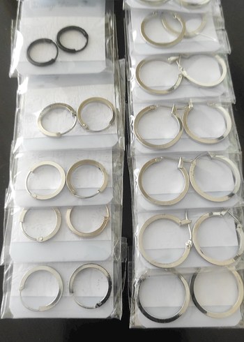 Siyah Ve Gümüş Rengi Kadın Küpeler 13 Çift - Görsel 3