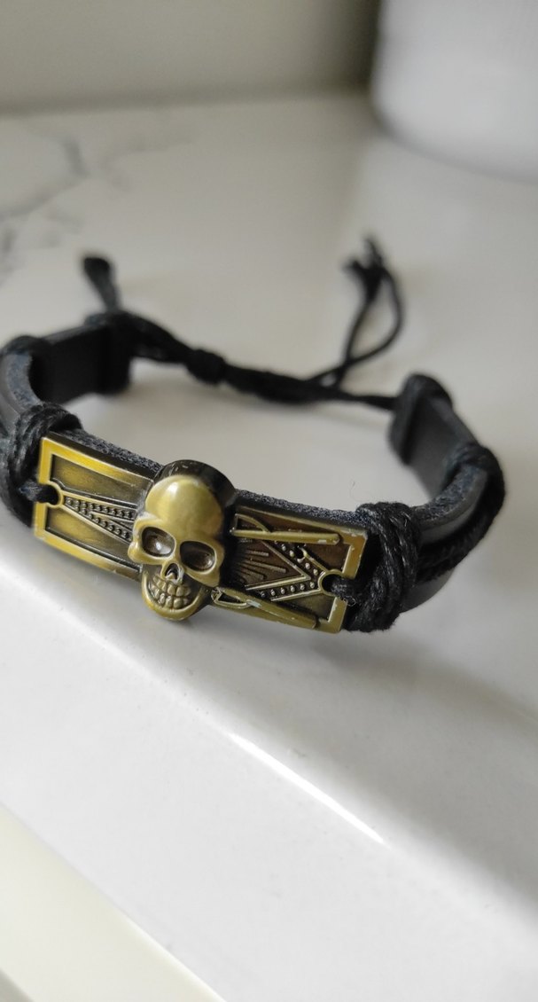 Altın Renkli Kafatası Detaylı Erkek Deri Bileklik - Görsel 5