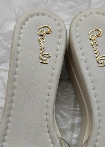 39 numara Bambi  Payetli Dolgu Topuklu Kadın Terlik sıfır gibi - Görsel 2