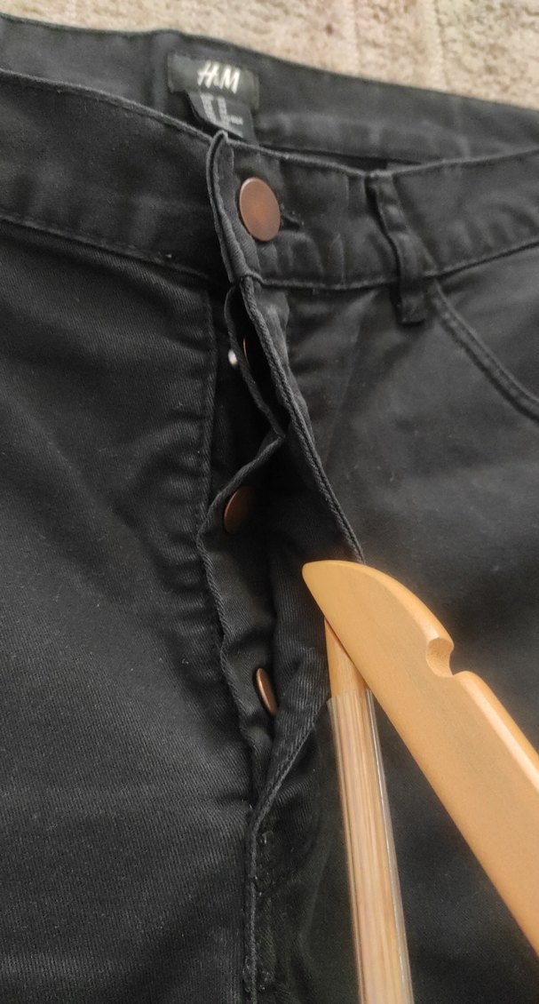 H&M 34 bedenErkek Siyah Denim Midi Şort
sıfır gibi simsiyah - Görsel 4