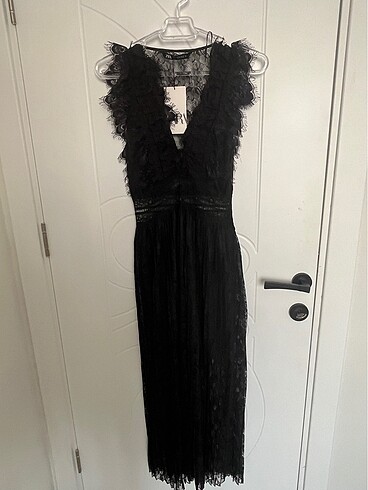 Zara yeni etiketli uzun elbise