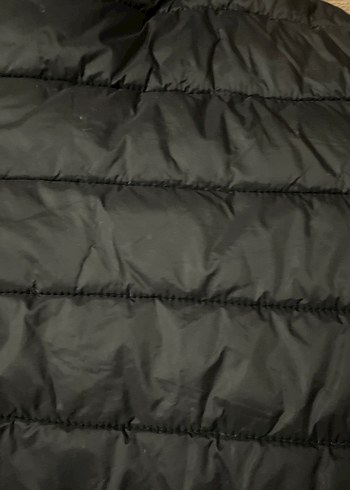 Erkek Çocuk Siyah Kapüşonlu Fermuarlı Mont - Görsel 12