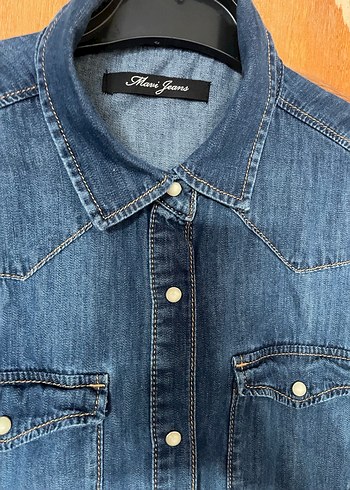 Düğmeli Mavi Denim Kadın Gömlek - Görsel 5