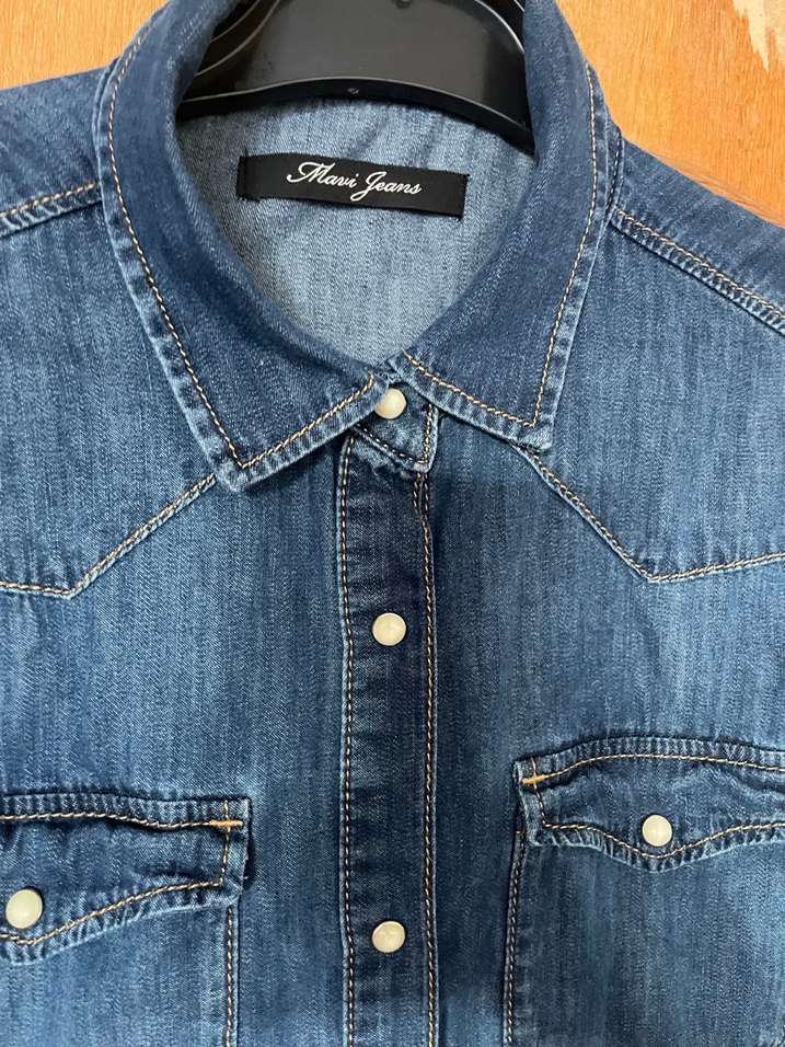 Düğmeli Mavi Denim Kadın Gömlek - Görsel 5