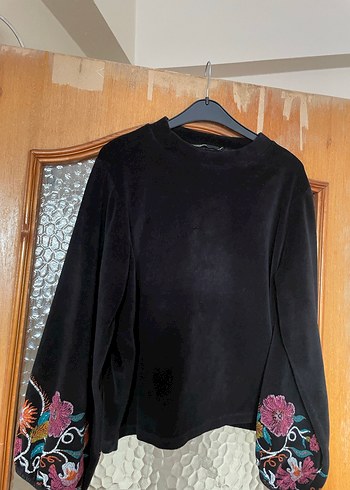 Nakışlı Uzun Kollu kadife kumaş Siyah Kadın Bluz - Görsel 3