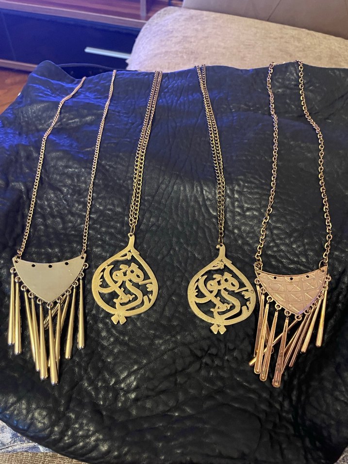 Altın Renk Zincir Detaylı Midi Kolye - Görsel 5