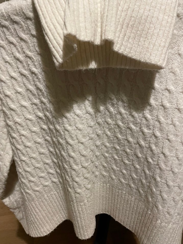 Beyaz Örgü Boğazlı Kadın Kazak - Görsel 2