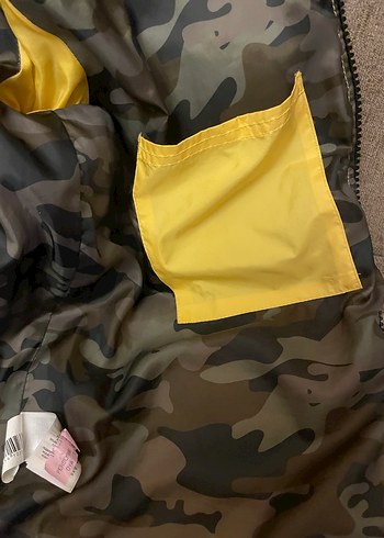 Sarı Kapüşonlu Fermuarlı Kışlık Kadın Mont - Görsel 3