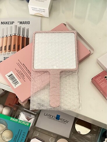 Beden Kylie Cosmetics Makyaj El Aynası