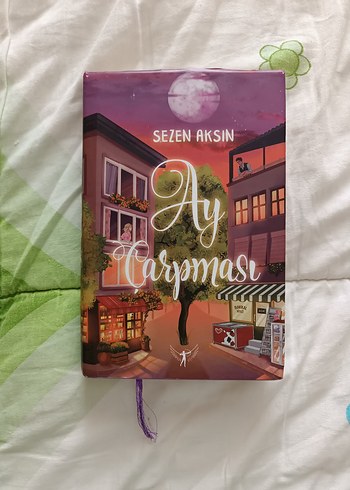 Sezen Aksın - Ay Çarpması Romanı