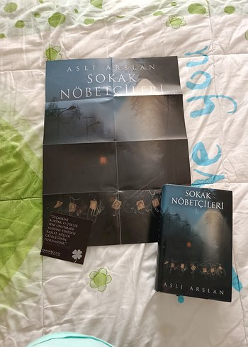 Aslı Arslan - Sokak Nöbetçileri Romanı