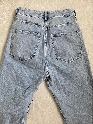 36 Beden mavi Renk stradivarius jean