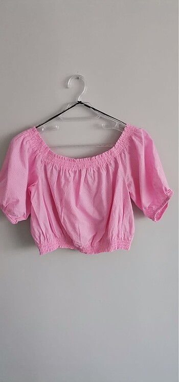 H&M HM Pembe crop bluz