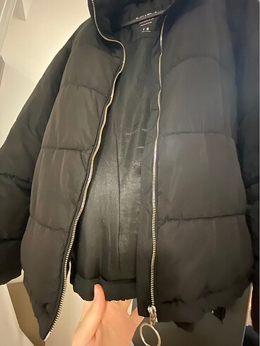 l Beden Pull&Bear Şişme Mont