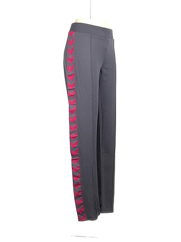 Hummel Hummel Eşofman Altı %70 İndirimli.