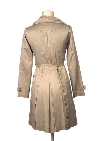36 Beden Koton Trenchcoat %70 İndirimli.