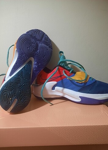 Nike Basketbol ayakkabısı