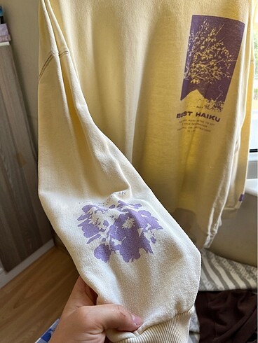 pull and bear sweatshirt