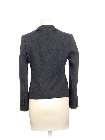 40 Beden PreLoved Blazer %70 İndirimli.